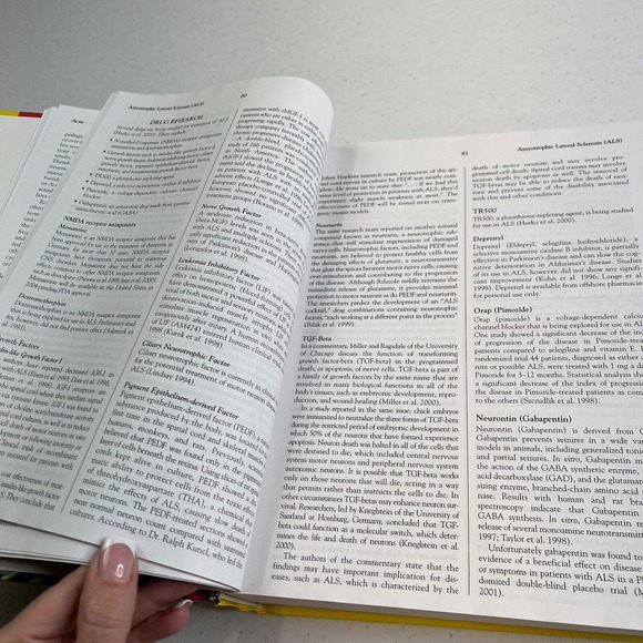 2003 Disease Prevention and‎ Treatment By Life Extension 4th Edition Hardcover - Picture 3 of 8